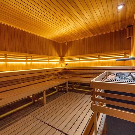 Hotel Aqua Sport*** à Púchov Extérieur photo