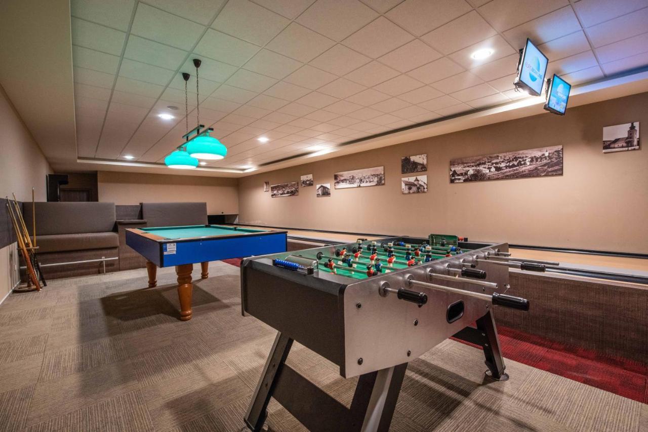 Hotel Aqua Sport*** à Púchov Extérieur photo