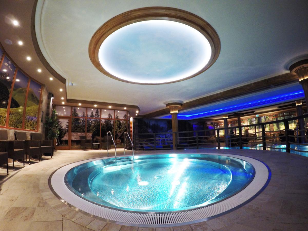 Hotel Aqua Sport*** à Púchov Extérieur photo